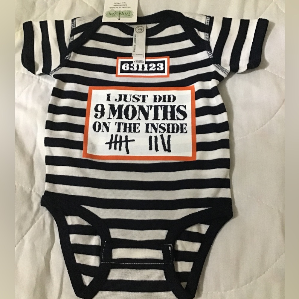 Baby NWT  I just did nine months navy / white infant romper size 6 months